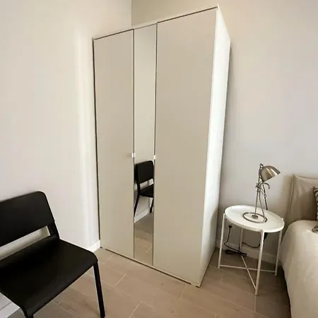 Modern Retreat With Patio Near The Airport - Oha I Apartman Lisboa